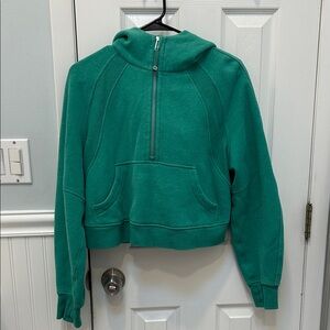 lululemon athletica Green Crop Top